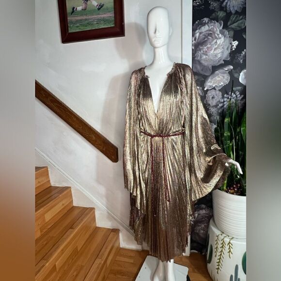 Forte Forte draped-sleeve Pleated
Dress - Picture 10 of 15